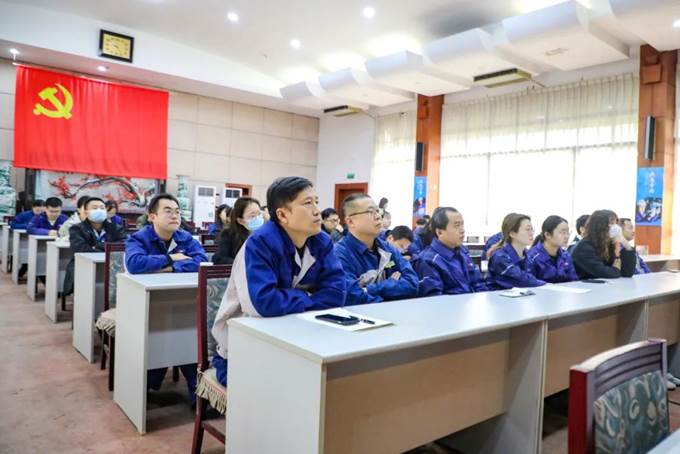 凝心聚力,同心篤行——安彩高科舉辦企業(yè)文化專題培訓