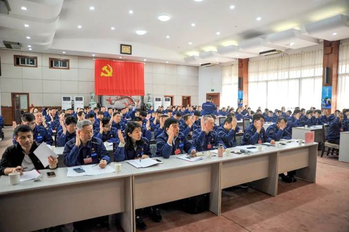 開(kāi)啟新征程 擔(dān)當(dāng)新作為——安彩高科“兩委”換屆工作圓滿(mǎn)完成